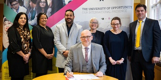 Partnership twinning agreement signed with Ukraine university 