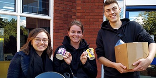 students with bowls