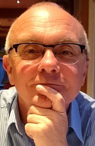 Dr David Thompson