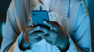 AgenticDeviceShield: Cyber Defence on Mobile Devices Using Knowledge Augmented Agentic AI